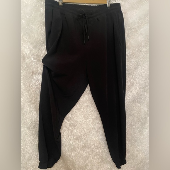 Cynthia Rowley joggers. Black size 10 - Picture 2 of 4